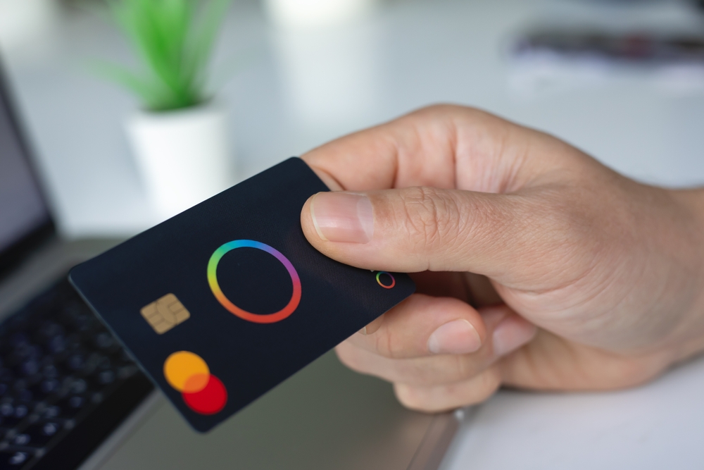 Cashflows brings Mastercard Click to Pay to UK businesses  